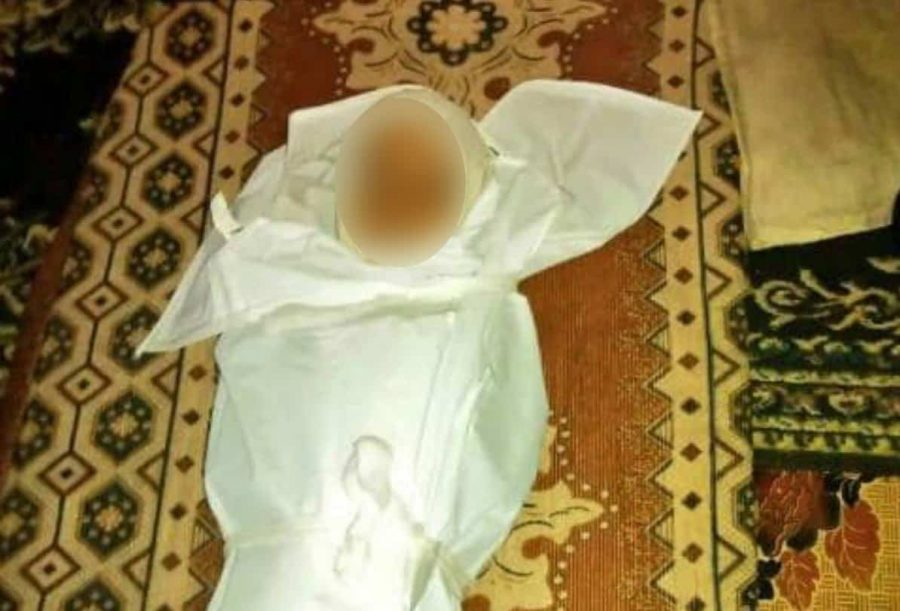 الطفلة