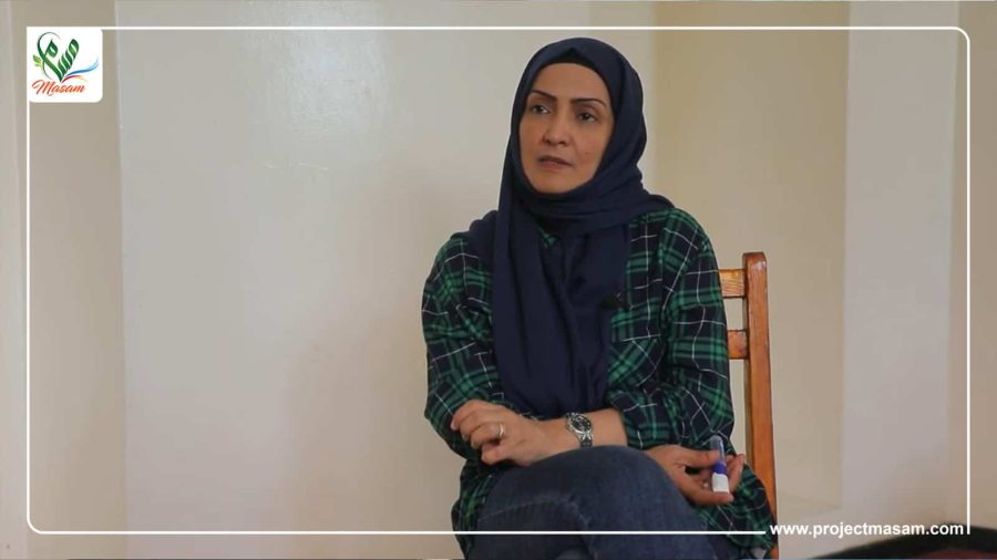 القاضي إشراق المقطري القاضي إشراق المقطري عضو اللجنة الوطنية في التحقيق في إدعاءات حقوق الإنسان في اليمن،