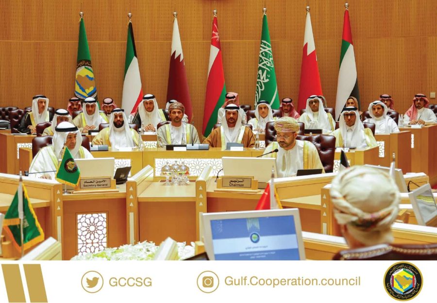 الوزاري لمجلس التعاون الخليجي يشيد بجهود مشروع “مسام” في اليمن الوزاري لمجلس التعاون الخليجي يشيد بجهود مشروع "مسام" في اليمن