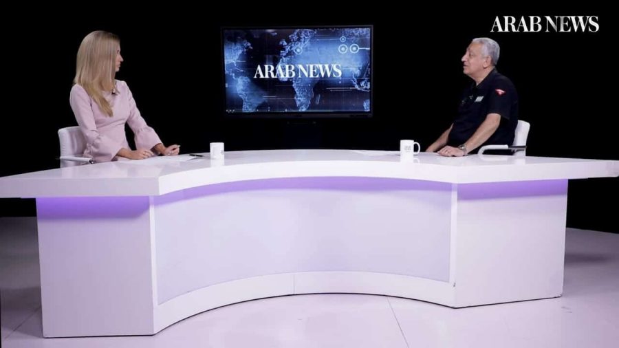 القصيبي في حوار خاص مع الإعلامية كاتي جينسين القصيبي في حوار خاص مع الإعلامية كاتي جينسين