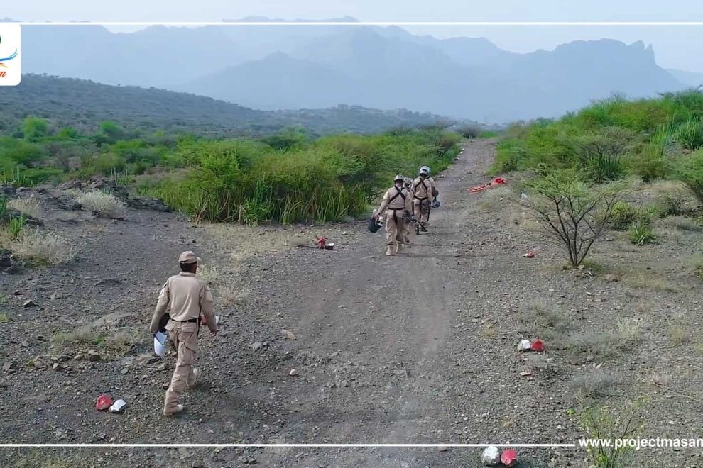 الفريق 18 مسام يؤمن 35 حقل ألغام في قعطبة ويعيد الحياة إليها