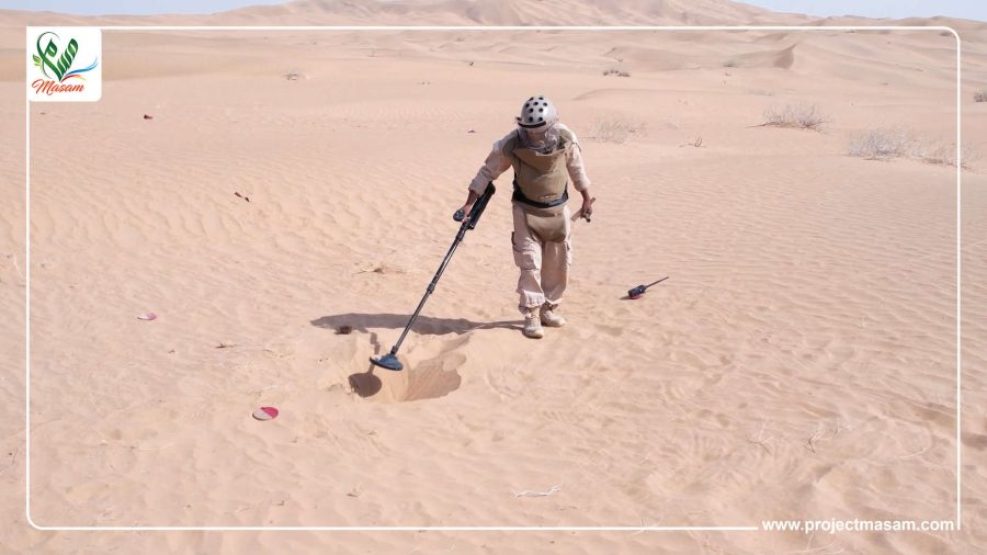 الفريق 6 مسام يواصل مهمته الإنسانية في شقة الطيار بعسيلان الفريق 6 مسام يواصل مهمته الإنسانية في شقة الطيار بعسيلان