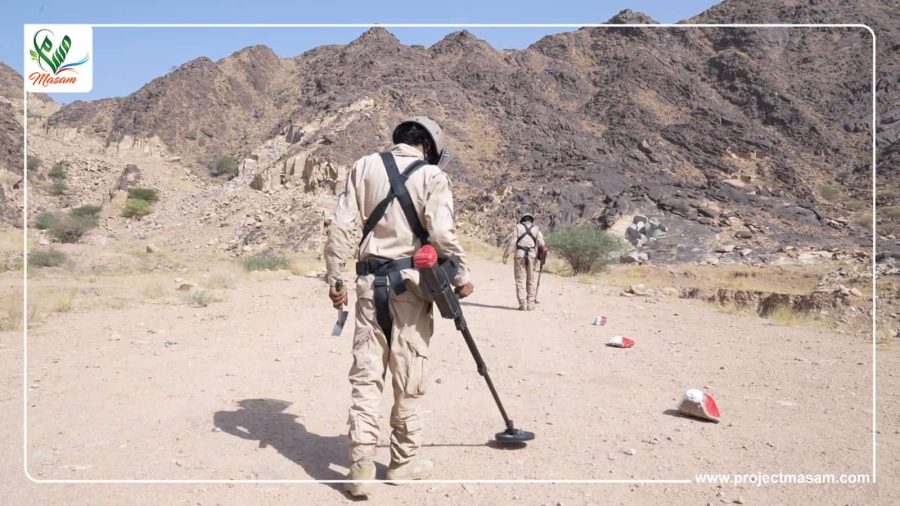 الفريق 28 مسام يقوم بتأمين 5 مناطق في مديرية ذباب الفريق 28 مسام يقوم بتأمين 5 مناطق في مديرية ذباب
