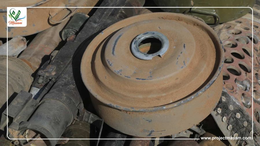 مسام.. تفجير 480 لغماً وقذيفة في مأرب طفل يفقد قدمه في انفجار لغم حوثي في الزاهر بمحافظة البيضاء