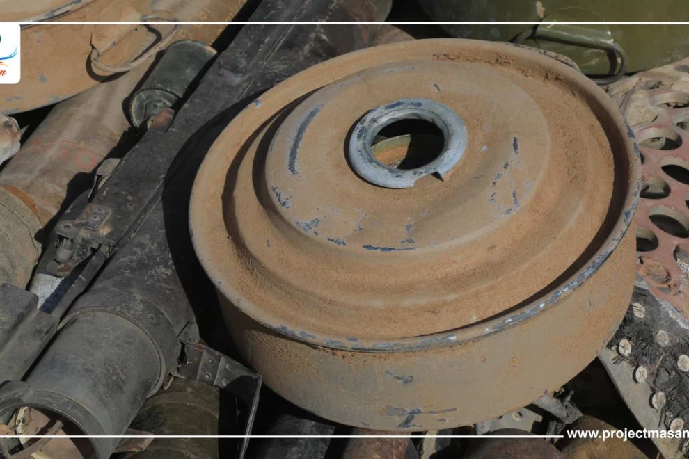 طفل يفقد قدمه في انفجار لغم حوثي في الزاهر بمحافظة البيضاء