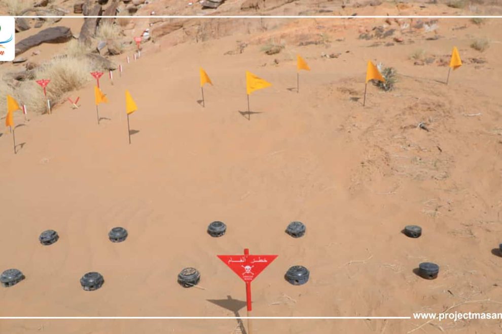 مرصد حقوقي: مقتل وإصابة 15 مدنياً يمنيا بانفجار ألغام حوثية خلال نوفمبر الماضي