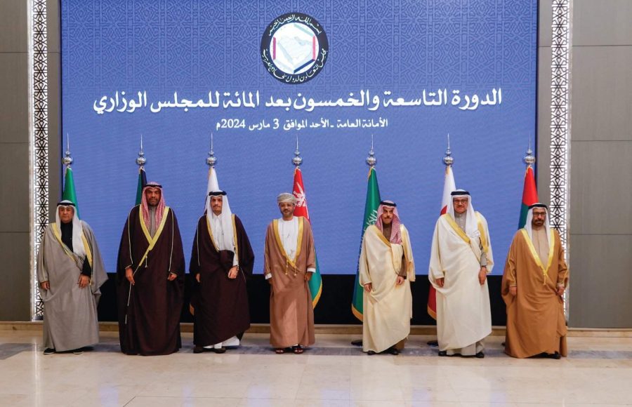 الوزاري الخليجي يشيد بإنجازات «مسام» في الأراضي اليمنية الوزاري الخليجي يشيد بإنجازات «مسام» في الأراضي اليمنية