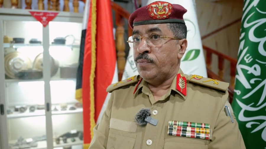 مستشار وزير الدفاع، اللواء الركن أحمد شمار