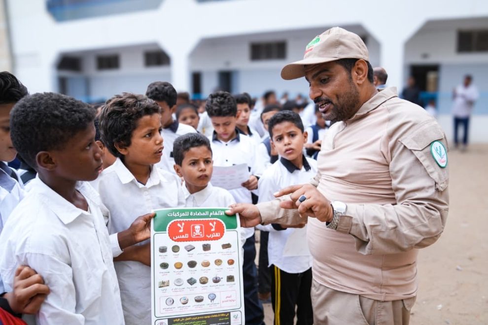 8ca8417c f23f 44a5 adf3 3a91c853b192